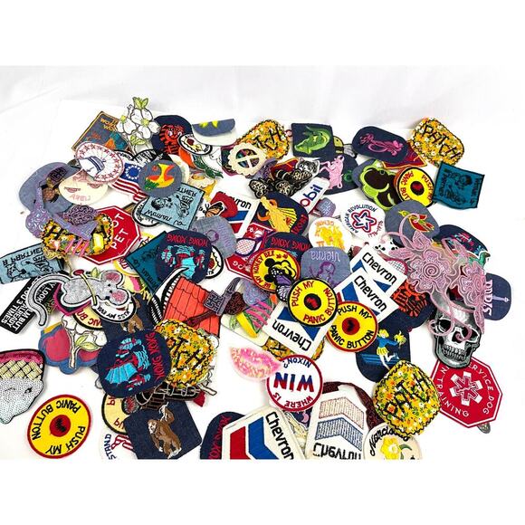 150 PC Assorted Sewing Applique Patches Iron on Sew On NEW Mixed Sequin Crafting - Picture 1 of 16